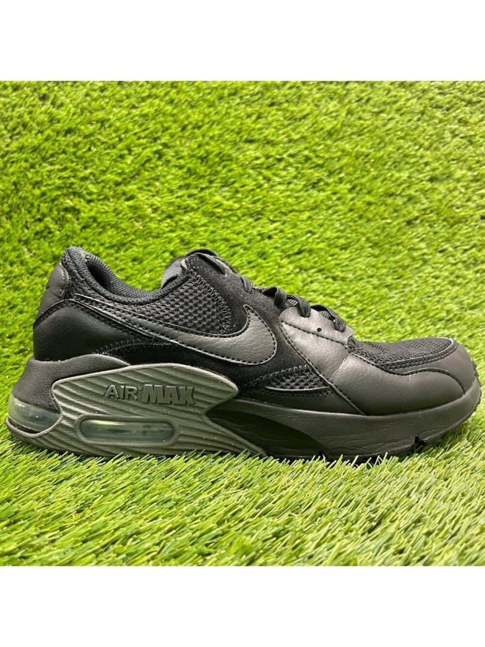 Nike Air Max Excee Womens Size 8.5 Black Athletic Running Walking Shoes Sneakers